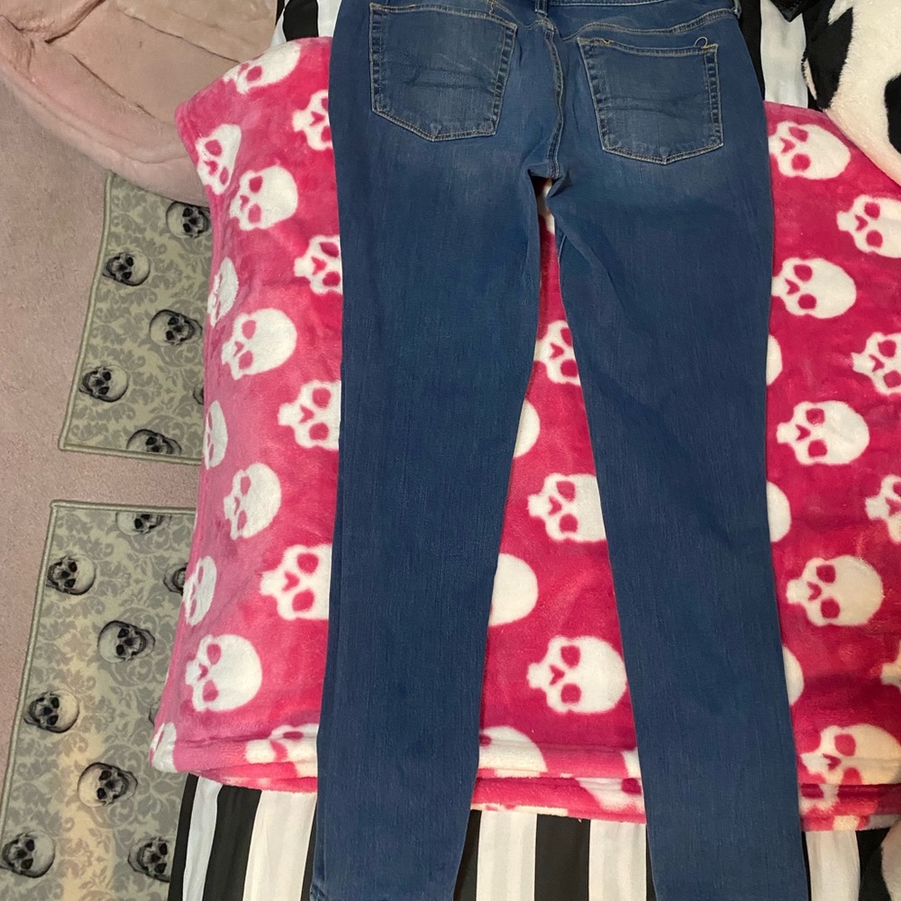 American Eagle Outfitters Ripped Blue Skinny Jeans - Picture 3 of 3